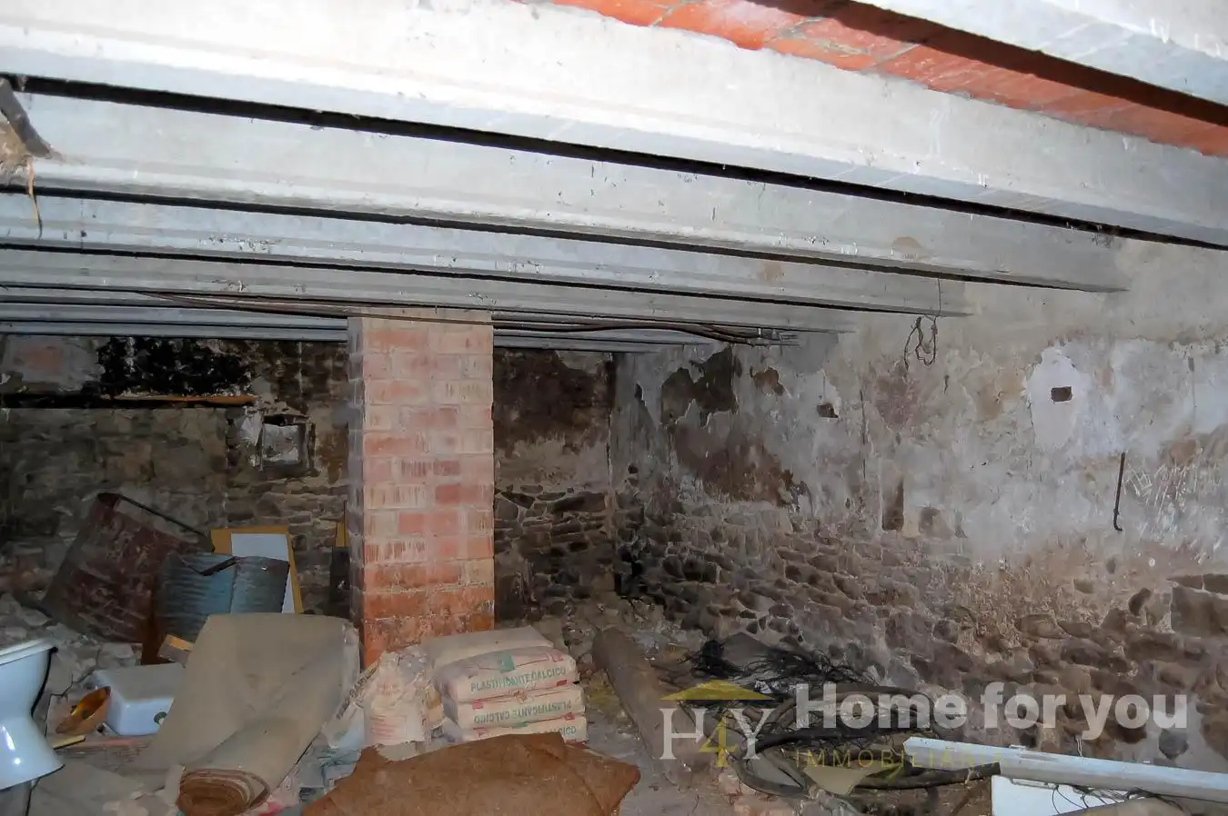 Country homes for sale in Vidrà  with Private garden, Terrace and Balcony