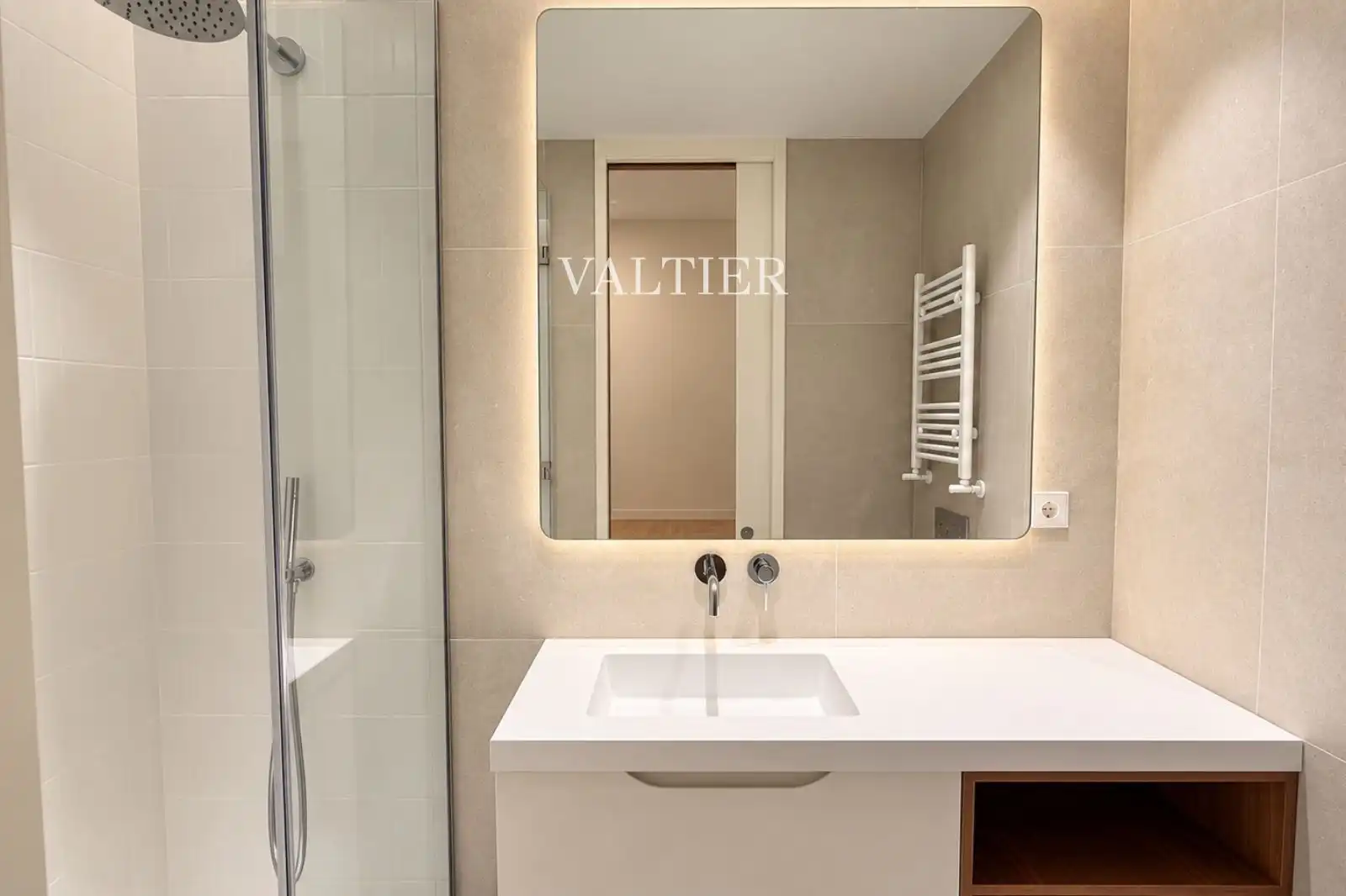 Baño de Piso en venta en Barrio de Salamanca