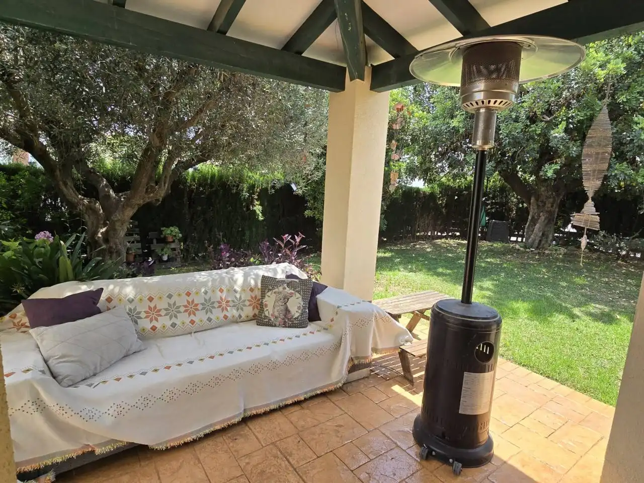 Terrace of Houses for rent in Riba-roja de Túria  with Air Conditioner, Heating and Private garden