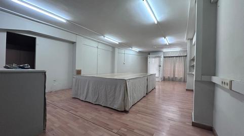 Foto 2 von Geschaftsraum zur Miete in La Txitxarra - Murrieta - Parke Santurtzi, Santurtzi