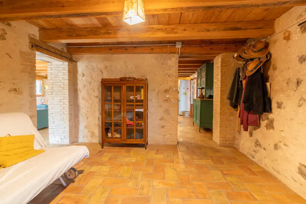 Finca rústica en venta en Aldover con Jardín privado, Terraza y Amueblado
