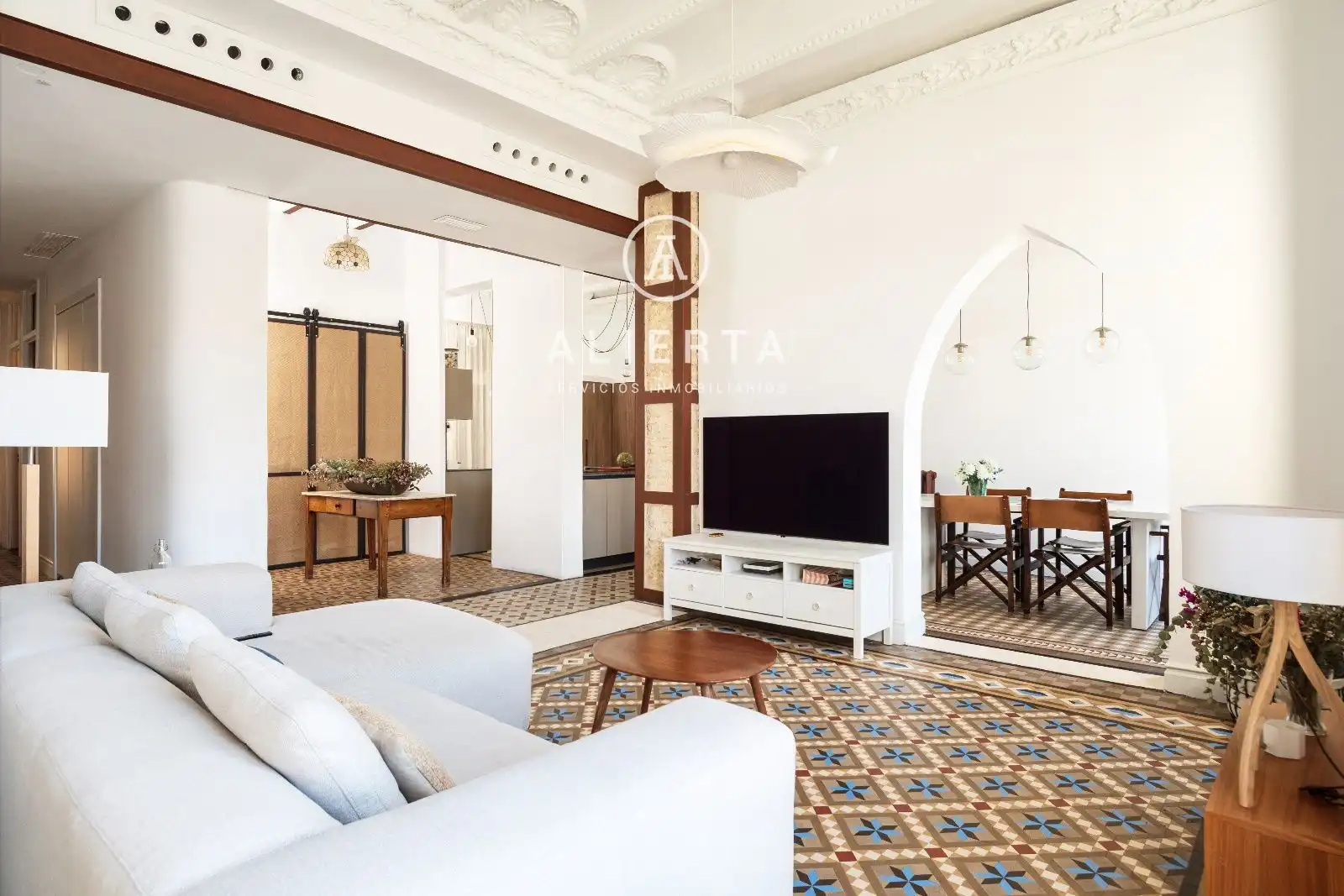 Living room of Flat for sale in Zaragoza  with Air Conditioner, Heating and Terrace