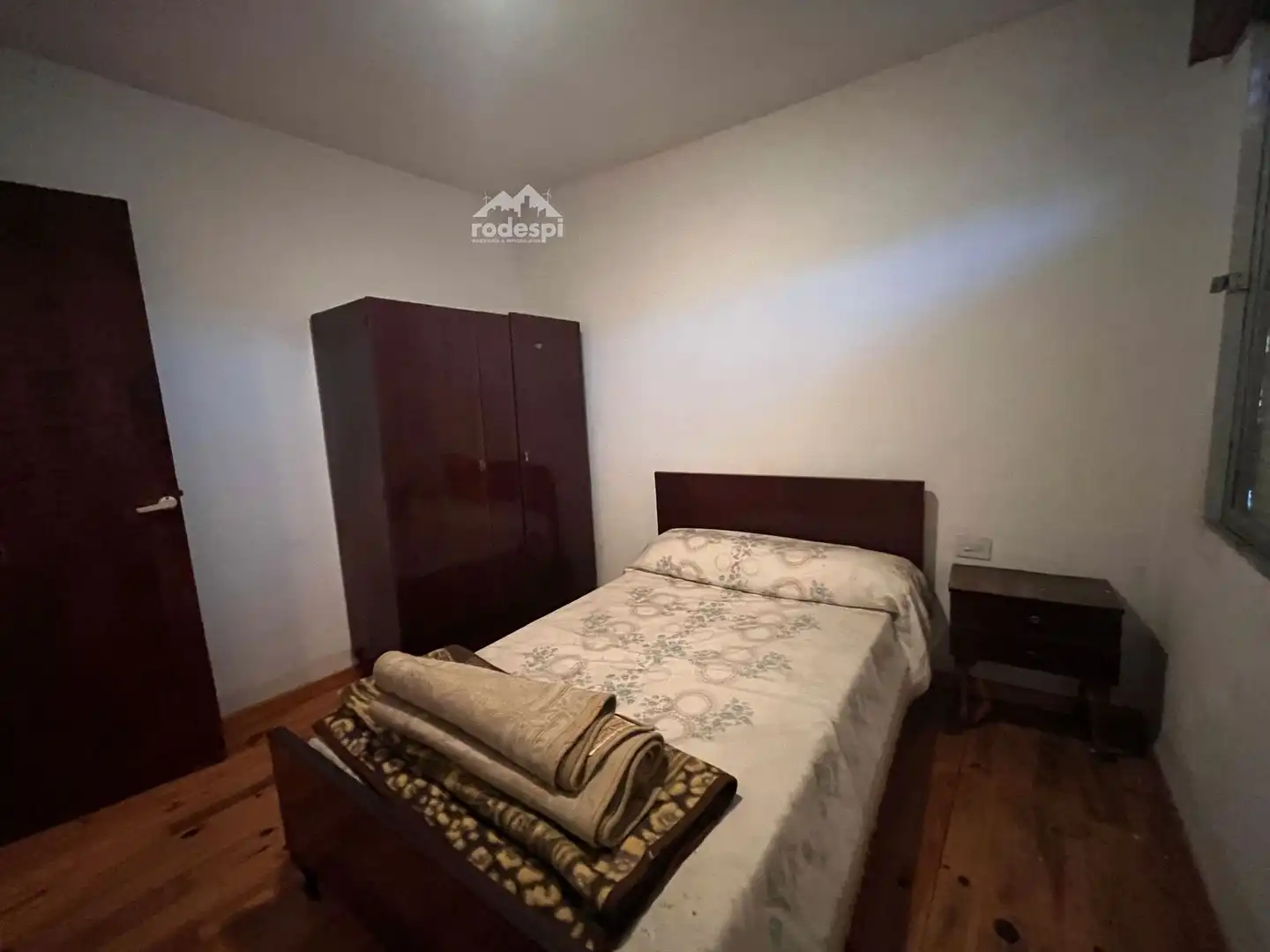 Schlafzimmer von Einfamilien-Reihenhaus zum Verkauf in Carballeda de Avia mit Abstellraum und Möbliert