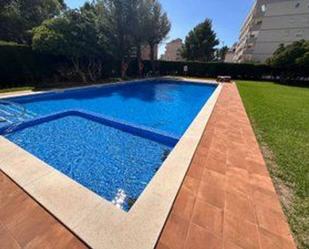 Piscina de Dúplex en venda en Mont-roig del Camp amb Aire condicionat, Jardí privat i Terrassa