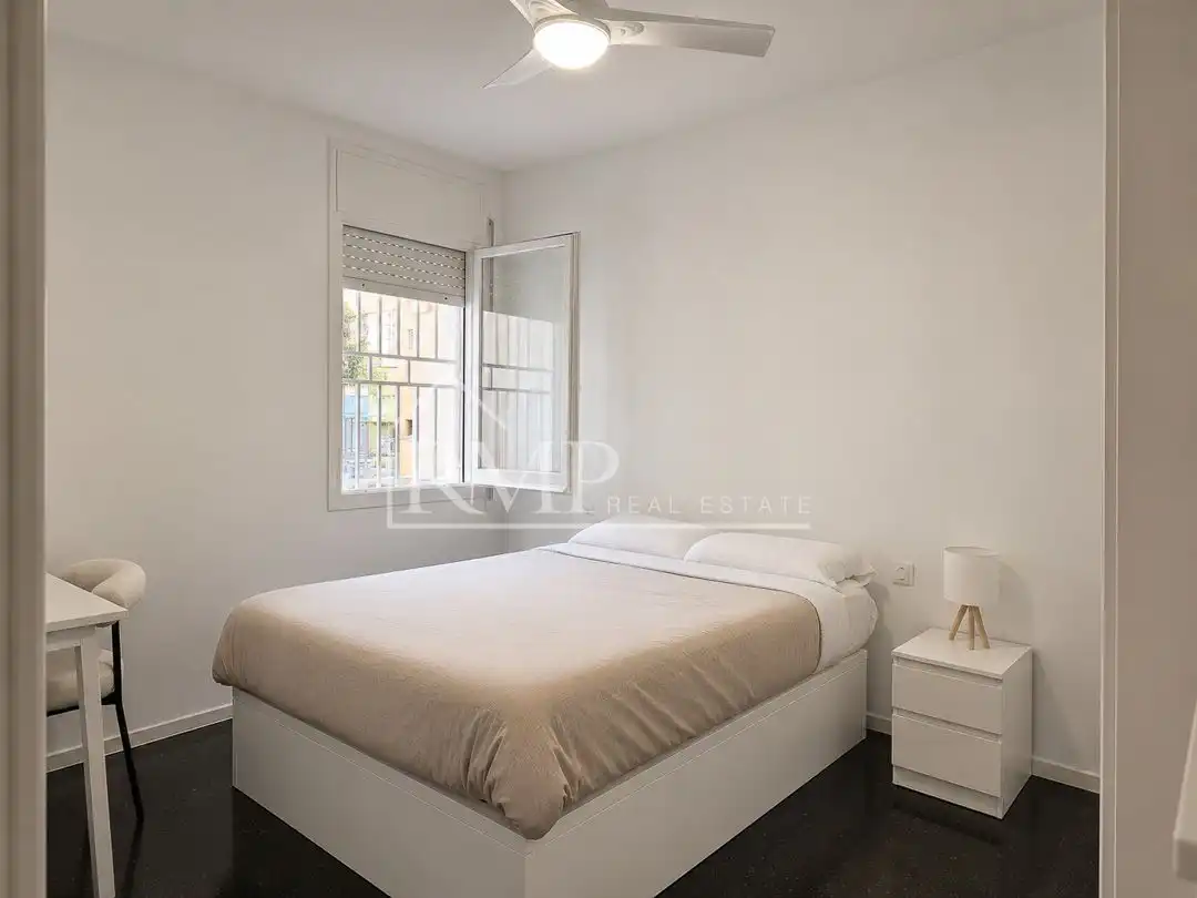 Habitación de Piso en venta en Barcelona con Aire acondicionado, Calefacción y Terraza
