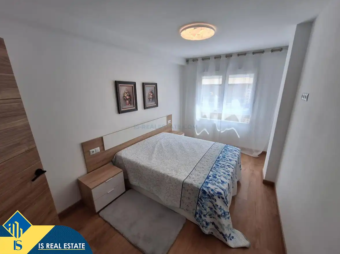 Apartamento con ascensor en alquiler en Playa del Cura, imagen 2