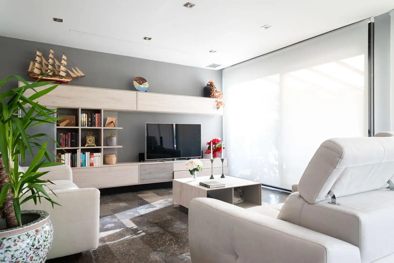 Sala de estar de Casa o chalet en venta en Sant Vicenç de Montalt con Aire acondicionado, Jardín privado y Terraza