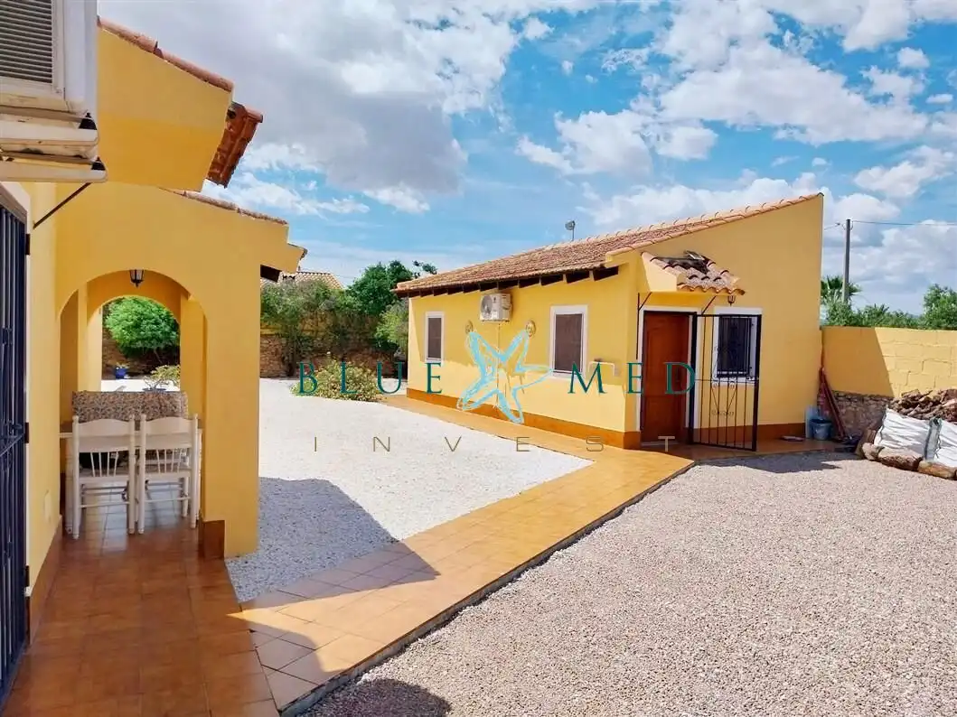 Vista exterior de Casa o chalet en venta en Alhama de Murcia con Aire acondicionado, Calefacción y Jardín privado