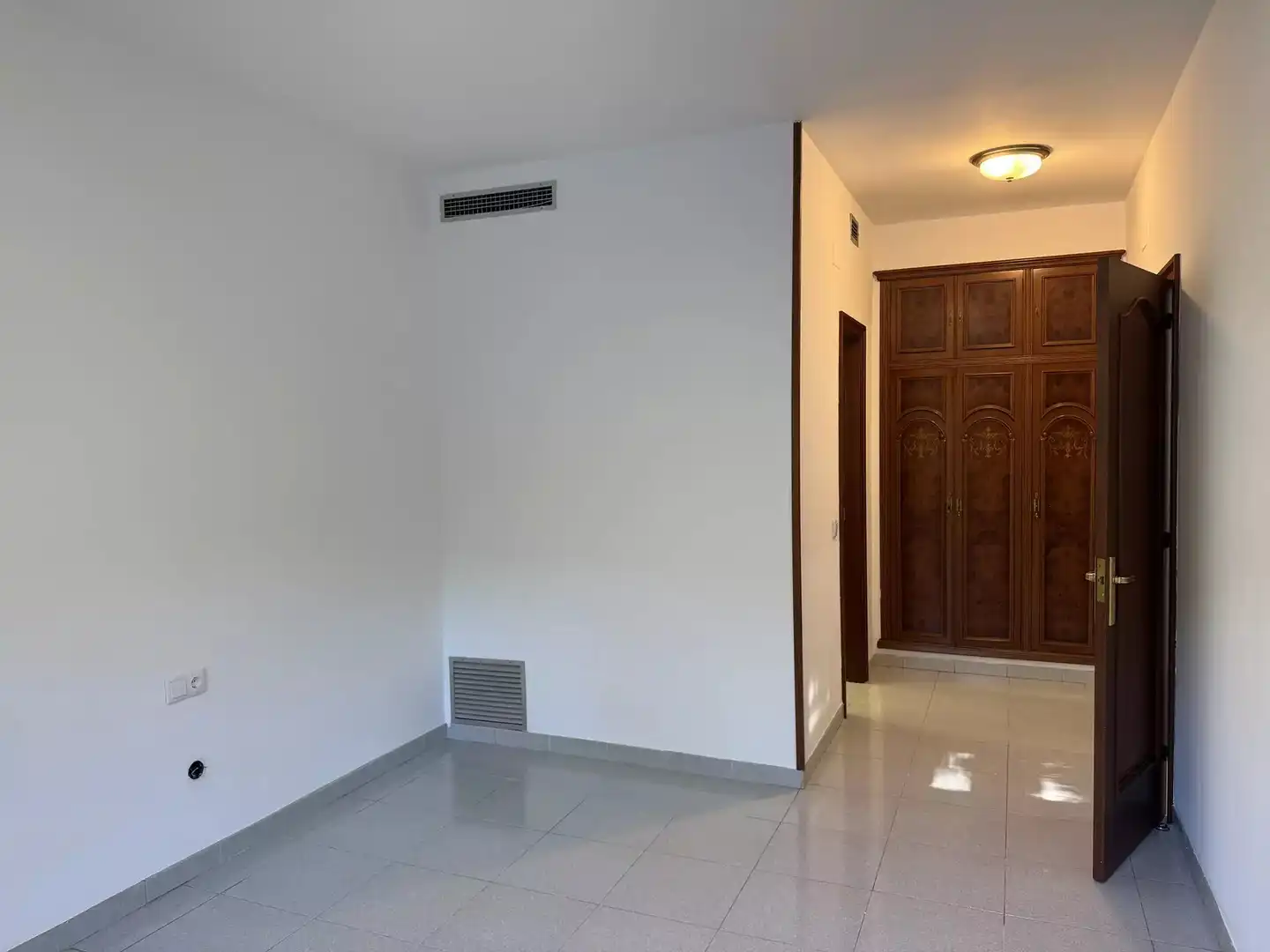 Houses for sale in Girona  with Air Conditioner, Heating and Terrace