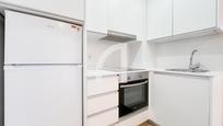 Kitchen of Flat for sale in  Madrid Capital  with Air Conditioner