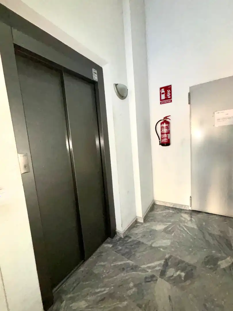 Flat with lift to rent in Avenida Cañada Real 18, imagen 10