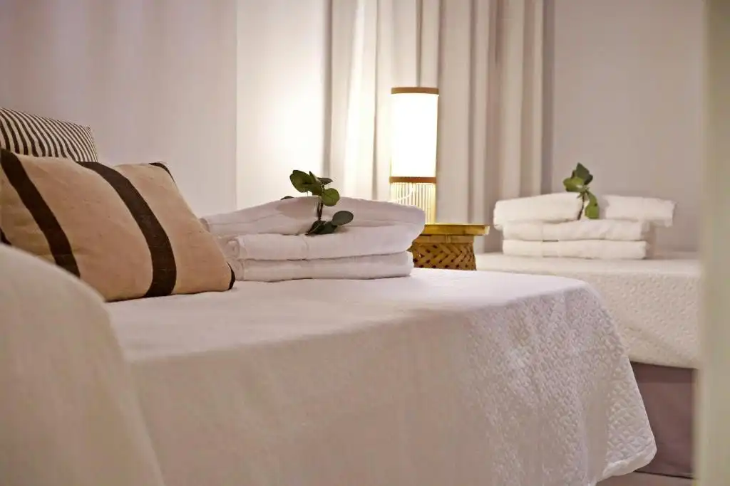 Habitación de Piso de alquiler en Sevilla con Aire acondicionado, Calefacción y Trastero