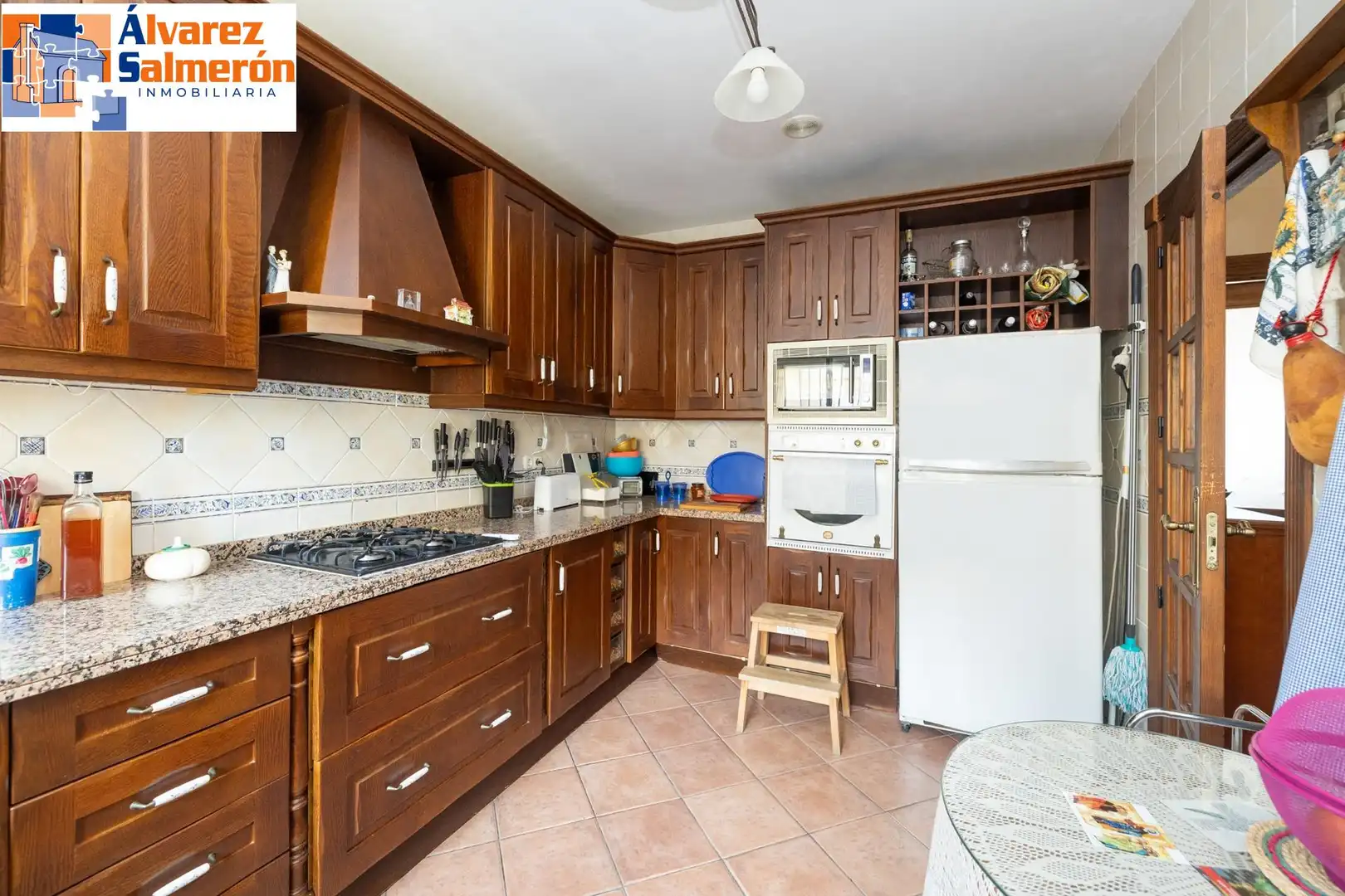 House with terrace for sale in Calle ALPES, imagen 7