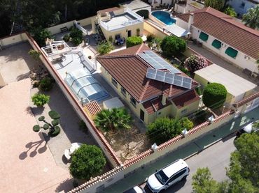 Haus mit Pool zum Verkauf in El Pinar de Campoverde