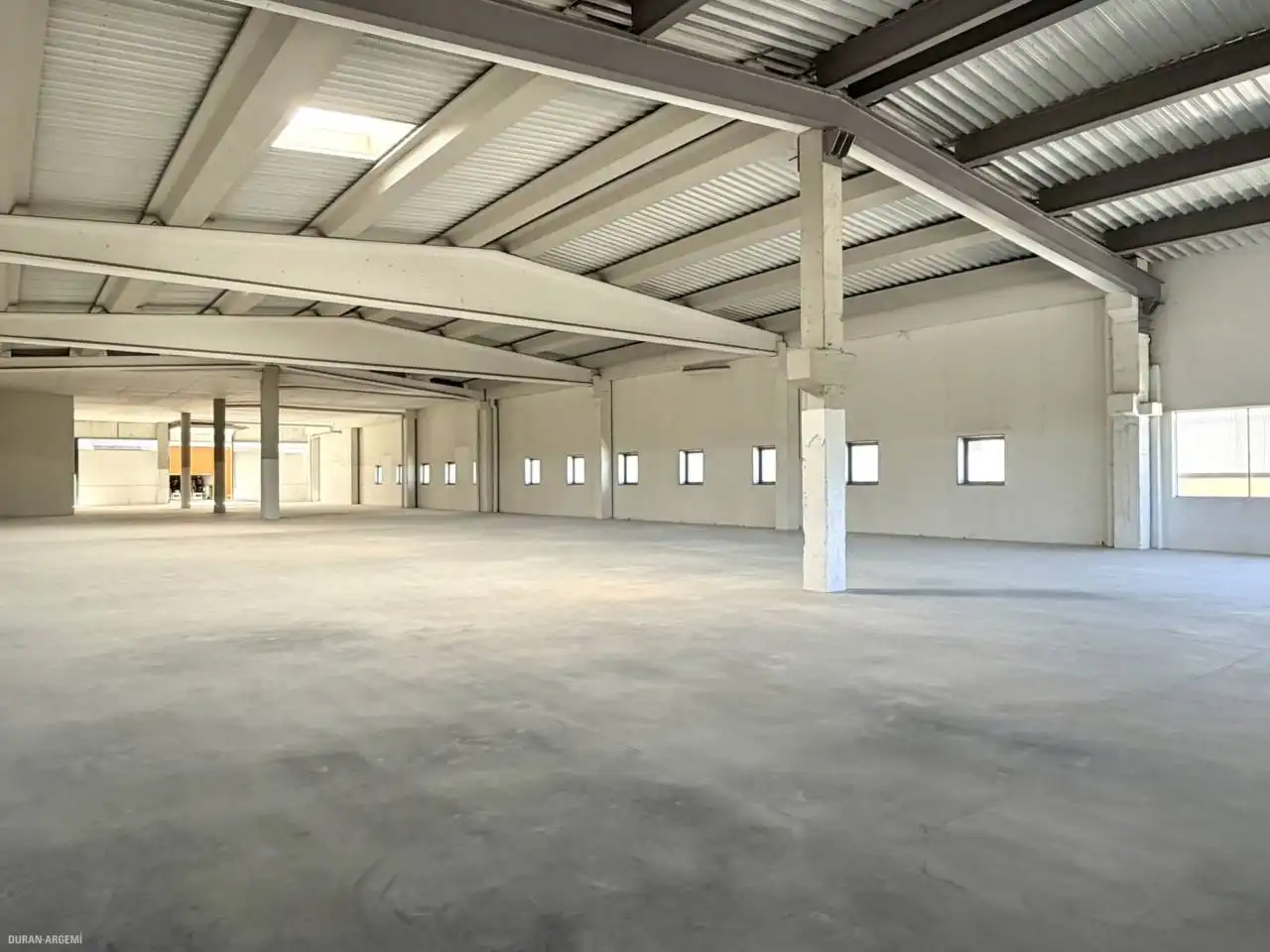 Nave industrial de alquiler en Terrassa