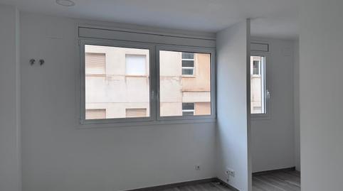 Foto 3 de Piso de alquiler en Carrer de Santa Rosalia, La Teixonera, Barcelona