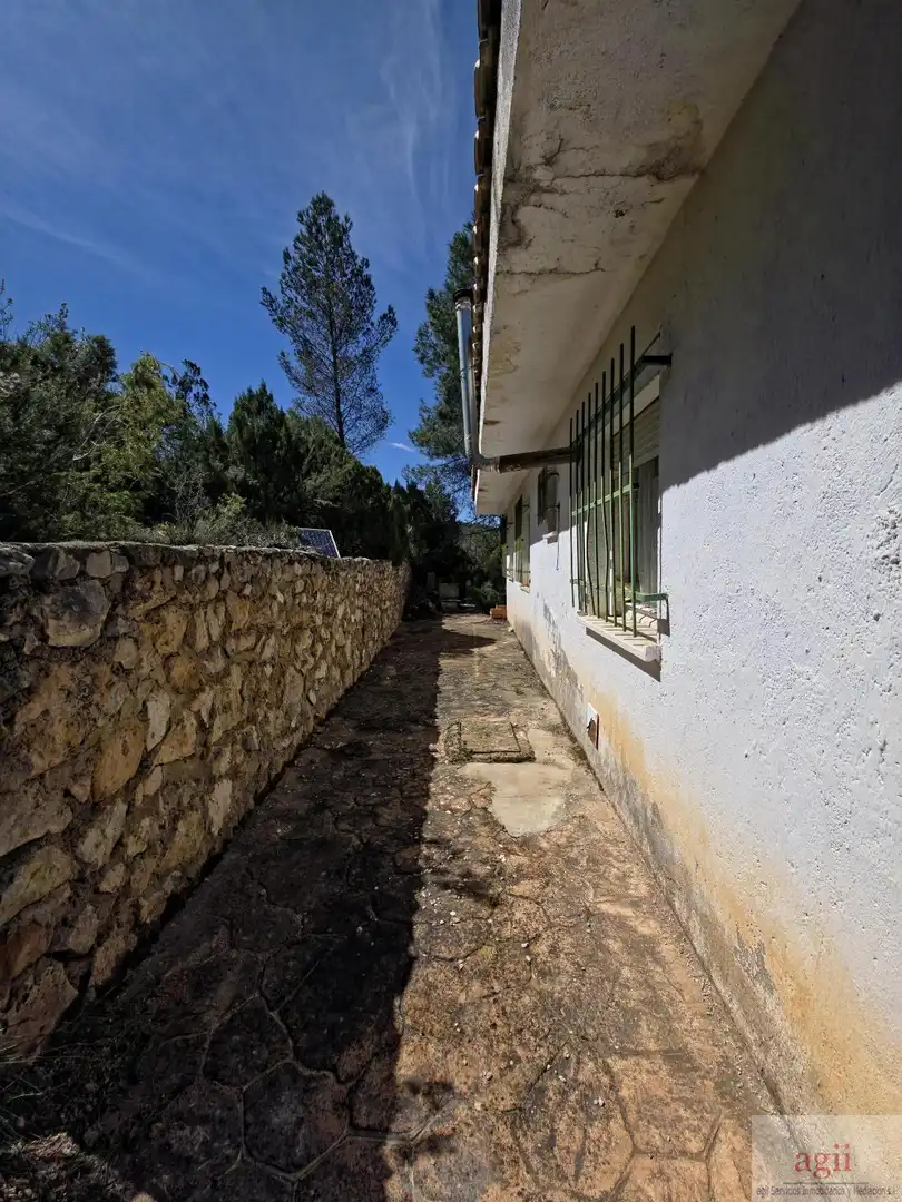 Vista exterior de Casa o chalet en venta en Trillo con Piscina comunitaria