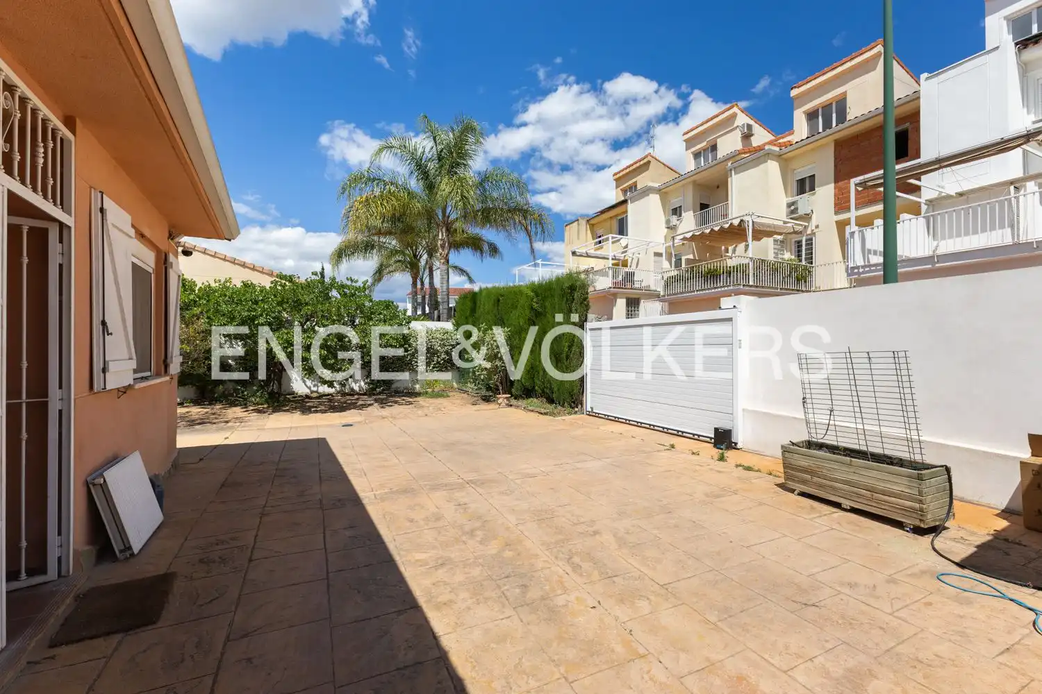 Terrace of Houses for rent in Riba-roja de Túria  with Air Conditioner, Heating and Private garden