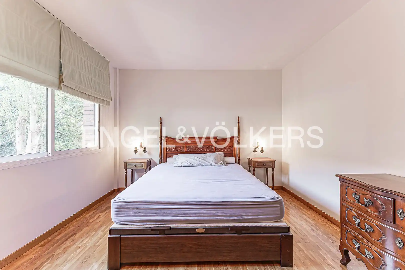 Bedroom of Detached homes for sale in Sant Cugat del Vallès  with Air Conditioner, Heating and Private garden