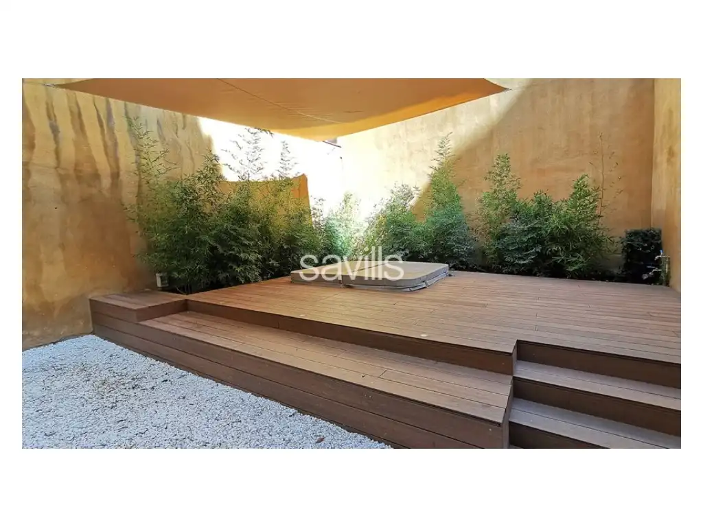 Jardí de Casa o xalet en venda en Barcelona