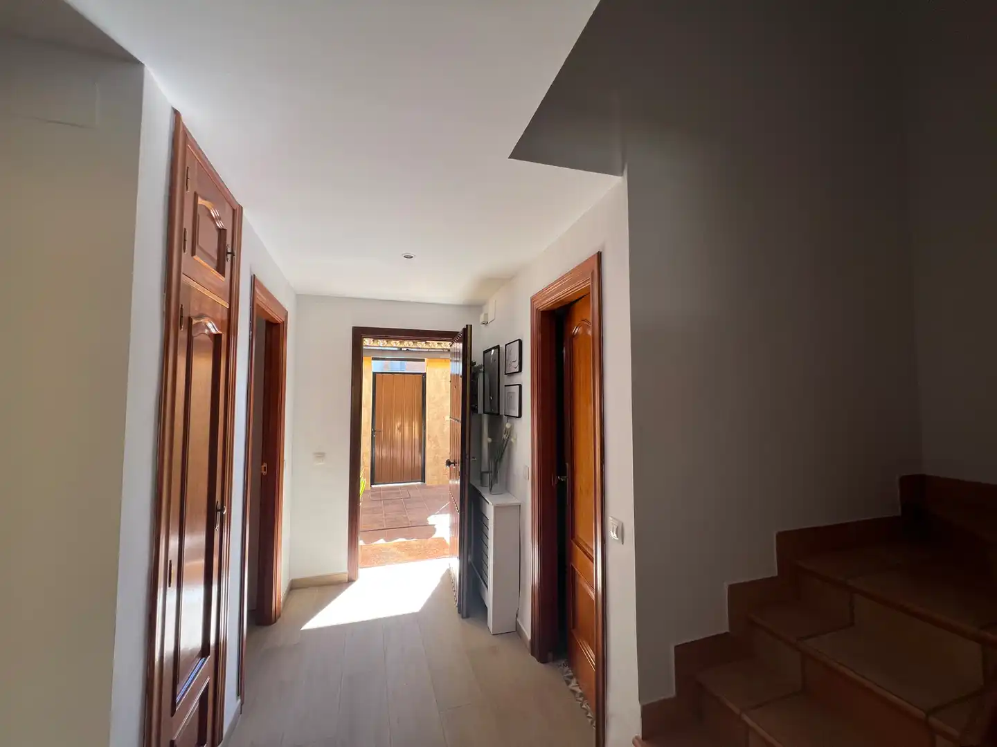 Casa adosada en venda en Espartinas amb Aire condicionat, Calefacció i Jardí privat