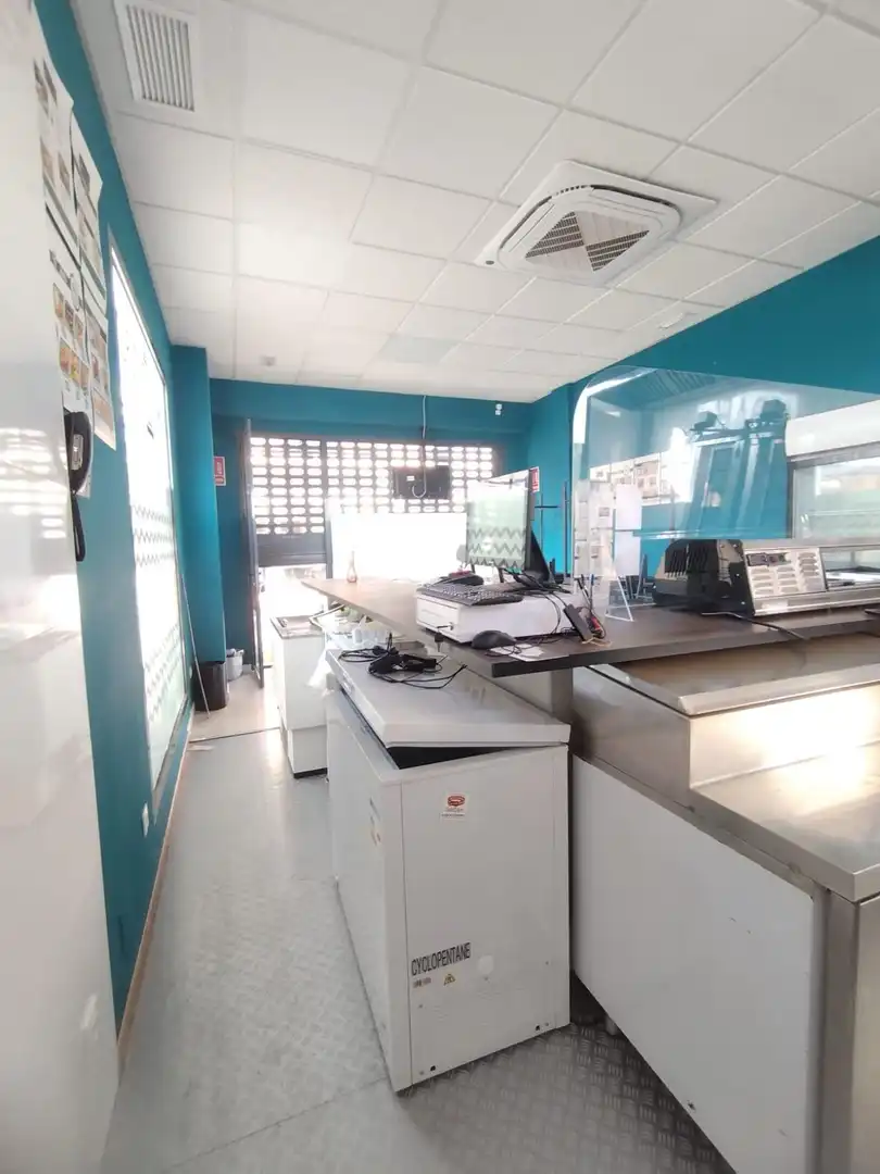 Commercial properties for sale in Murcia  with Air Conditioner and Furnished