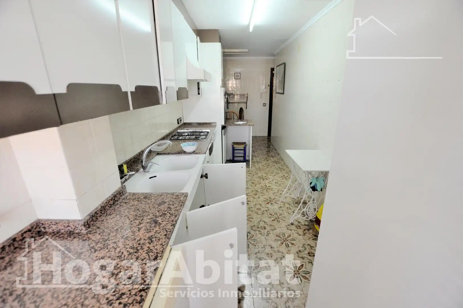 Cocina de Piso en venta en Valencia con Balcón