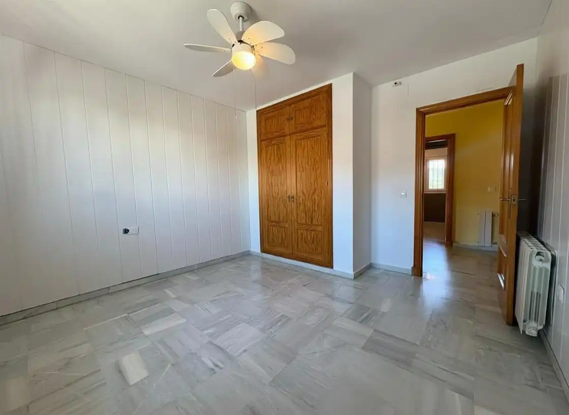 Habitación de Casa o chalet en venta en Algeciras con Calefacción, Jardín privado y Terraza