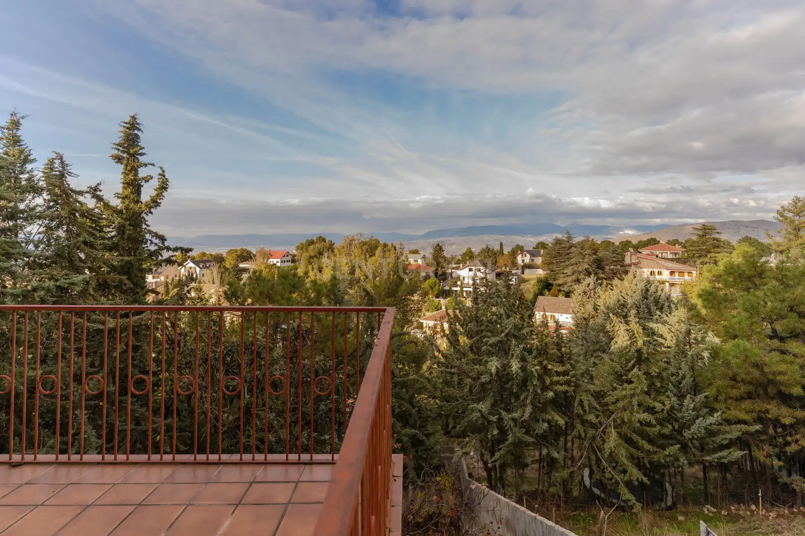 Terrassa de Casa o xalet en venda en La Zubia amb Jardí privat i Traster