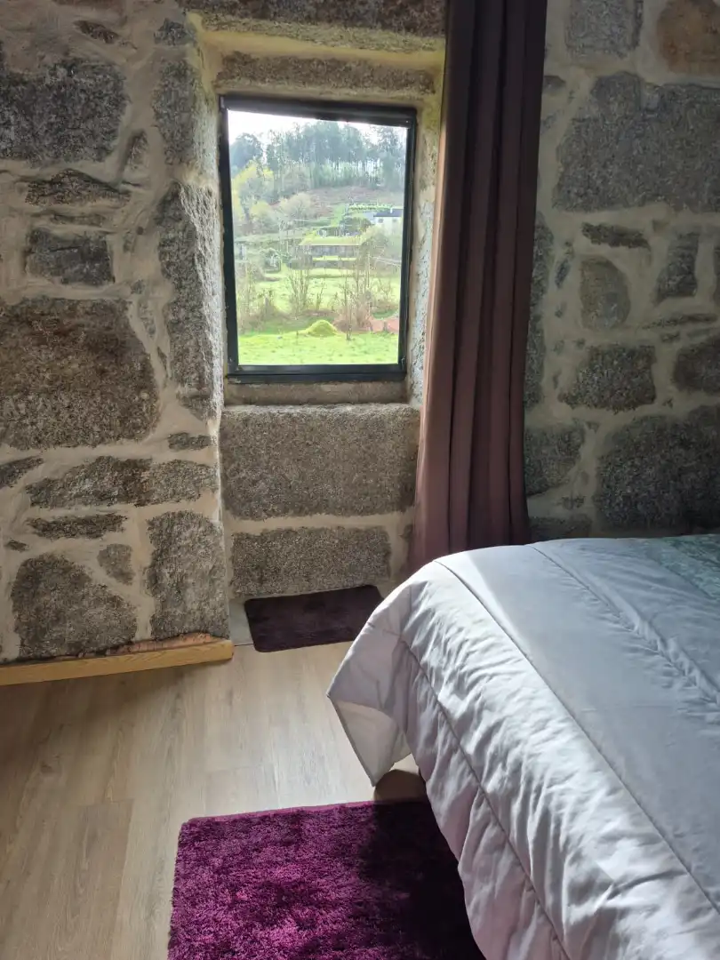 Dormitori de Casa o xalet en venda en Ponteareas amb Calefacció, Jardí privat i Parquet