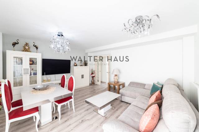 Casa adosada en Venta en Calle César Manrique en Soto del Henares