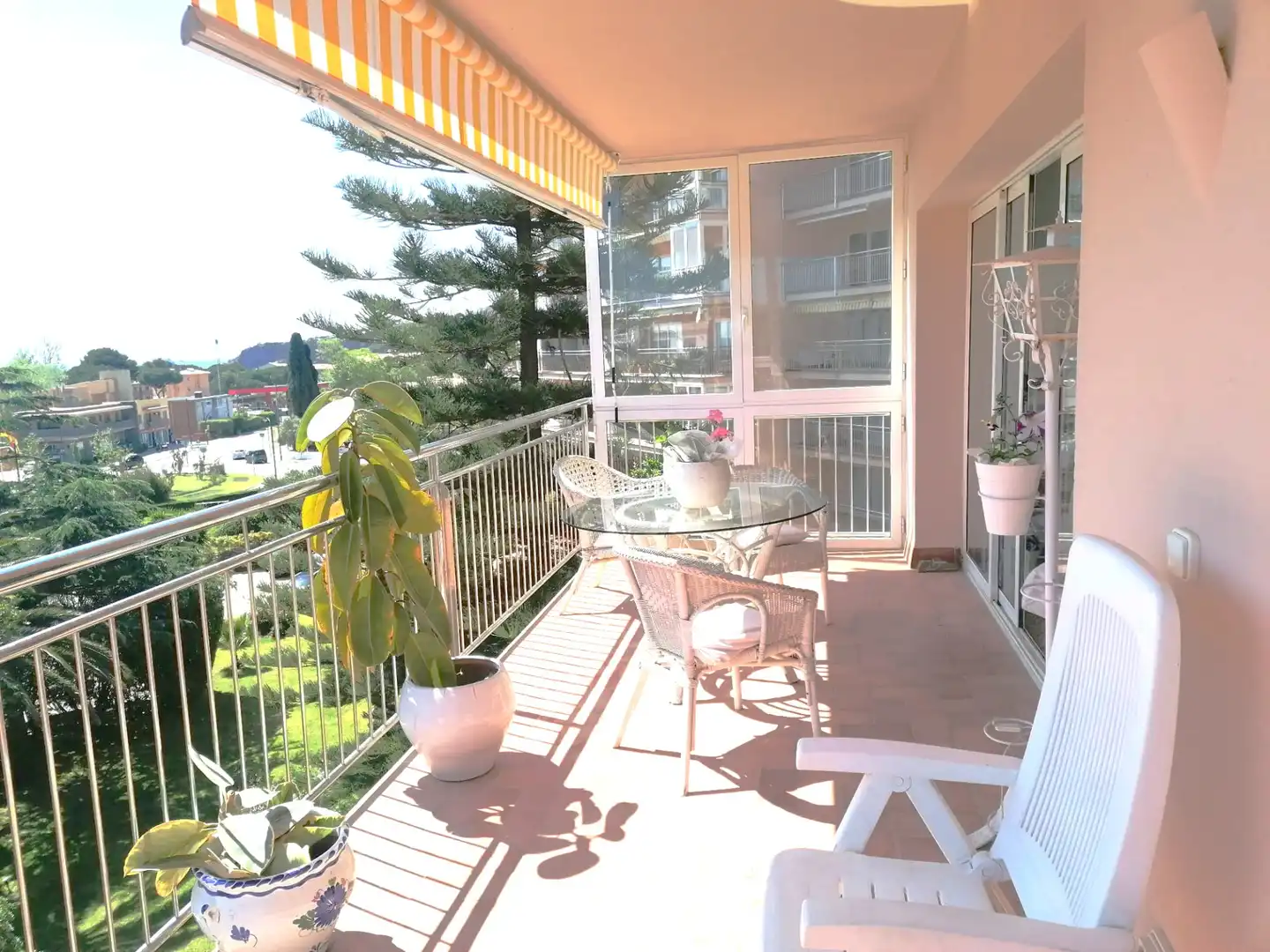 Terraza de Apartamento en venta en Castell d'Aro, Platja d'Aro i s'Agaró con Amueblado, Horno y Lavadora