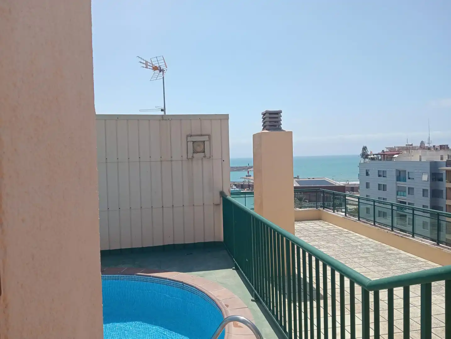 Piscina de Piso de alquiler en Benicarló con Aire acondicionado, Terraza y Piscina