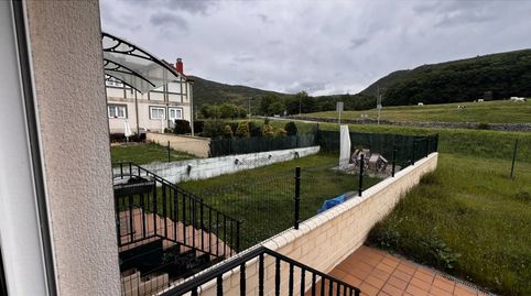 Foto 3 von Einfamilien-Reihenhaus zum Verkauf in Calle el Lago, 54, Espinosa de los Monteros, Burgos