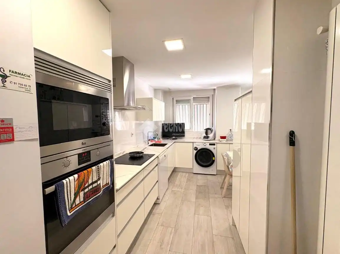 Piso en venta en Puerta del Ángel