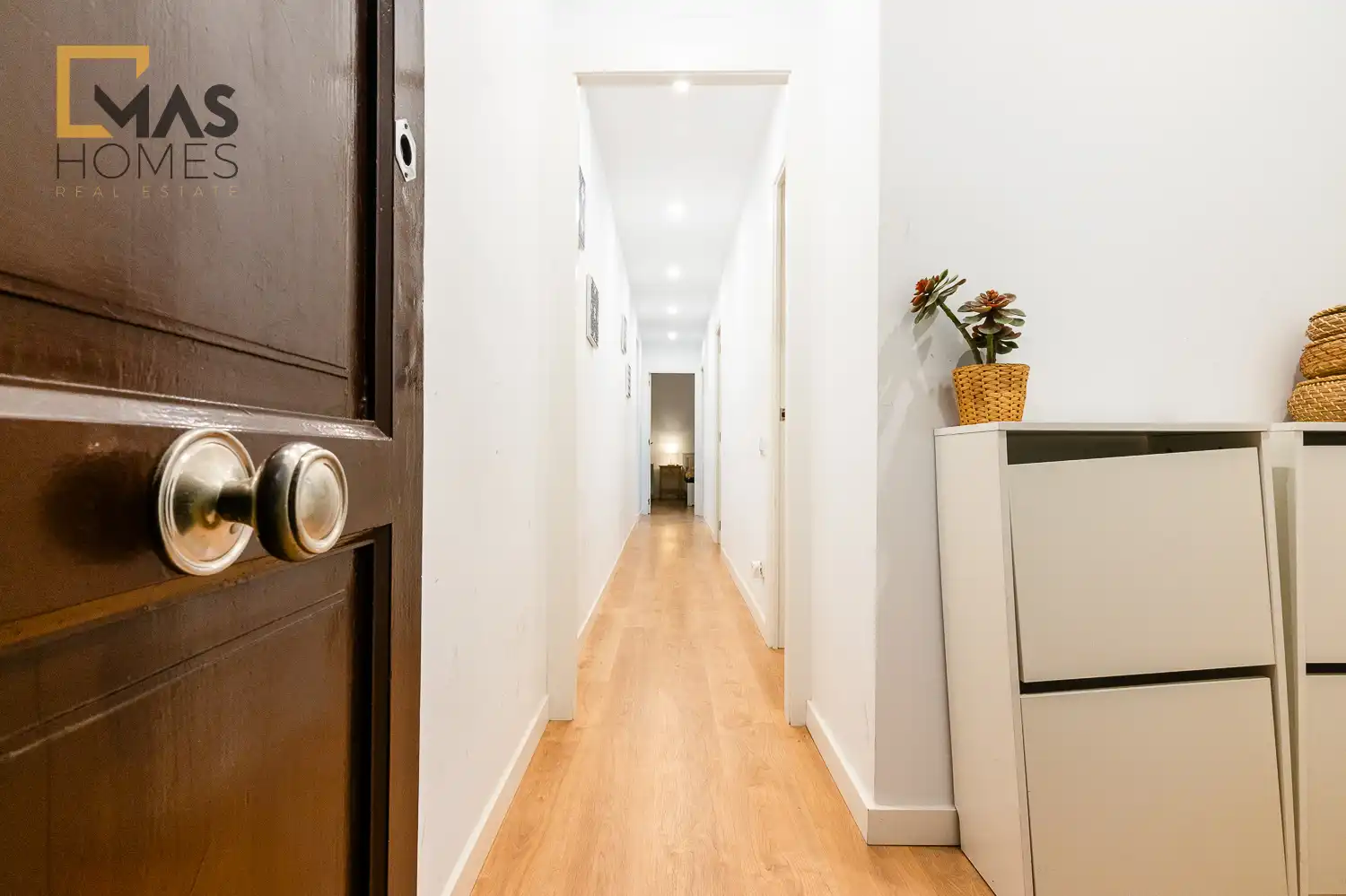 Piso con ascensor en venta en Carrer de Blai, imagen 2