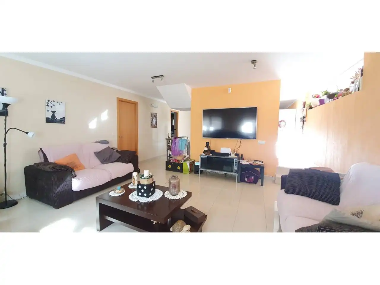 Sala de estar de Casa o chalet en venta en Castellgalí con Calefacción, Jardín privado y Terraza