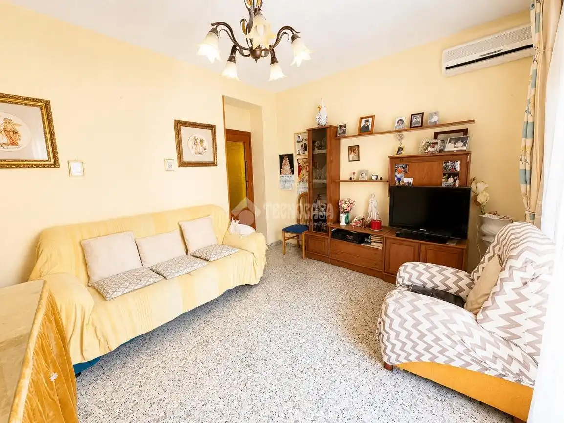 Living room of Houses for sale in Armilla  with Air Conditioner, Terrace and Balcony