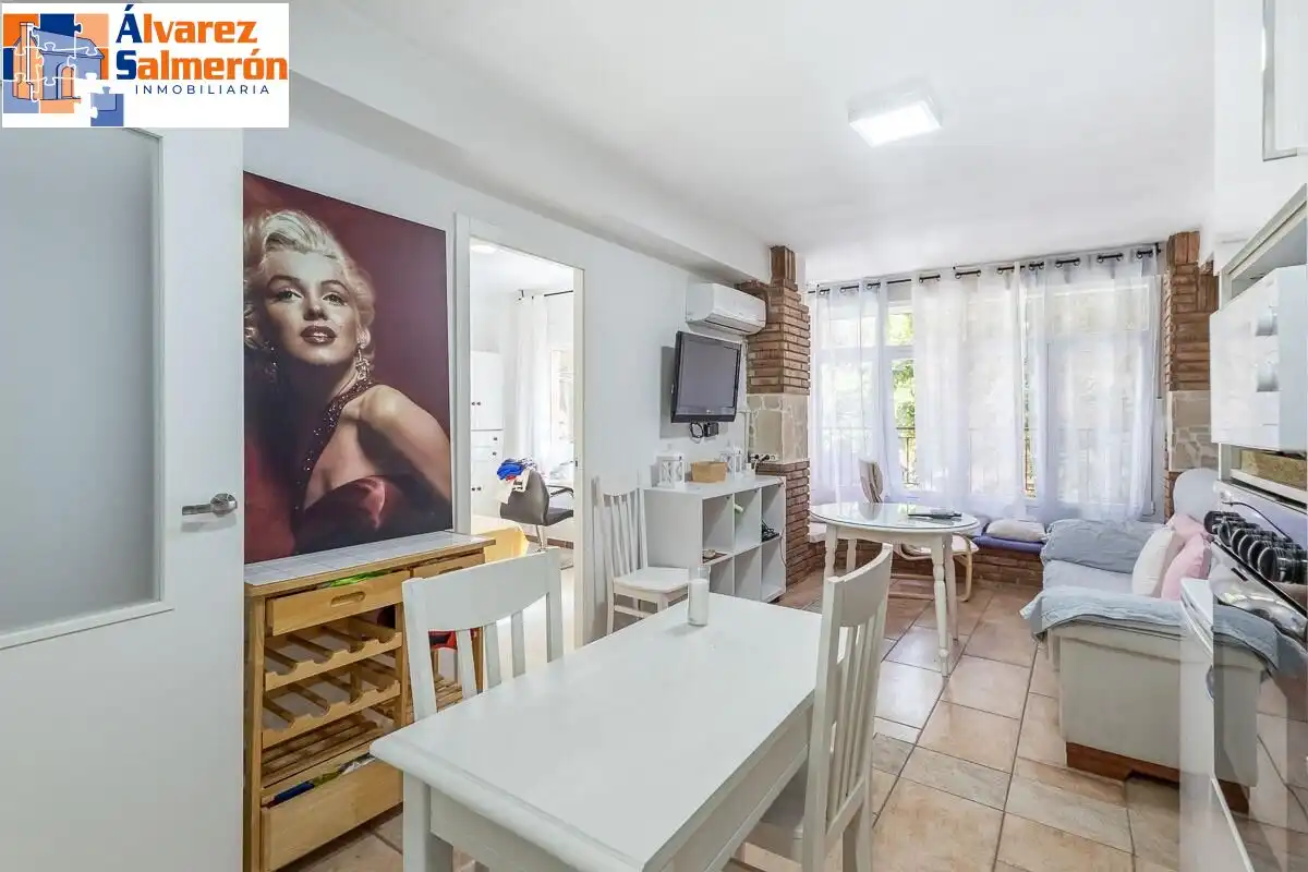 Piso con ascensor en venta en Zaidín, imagen 2
