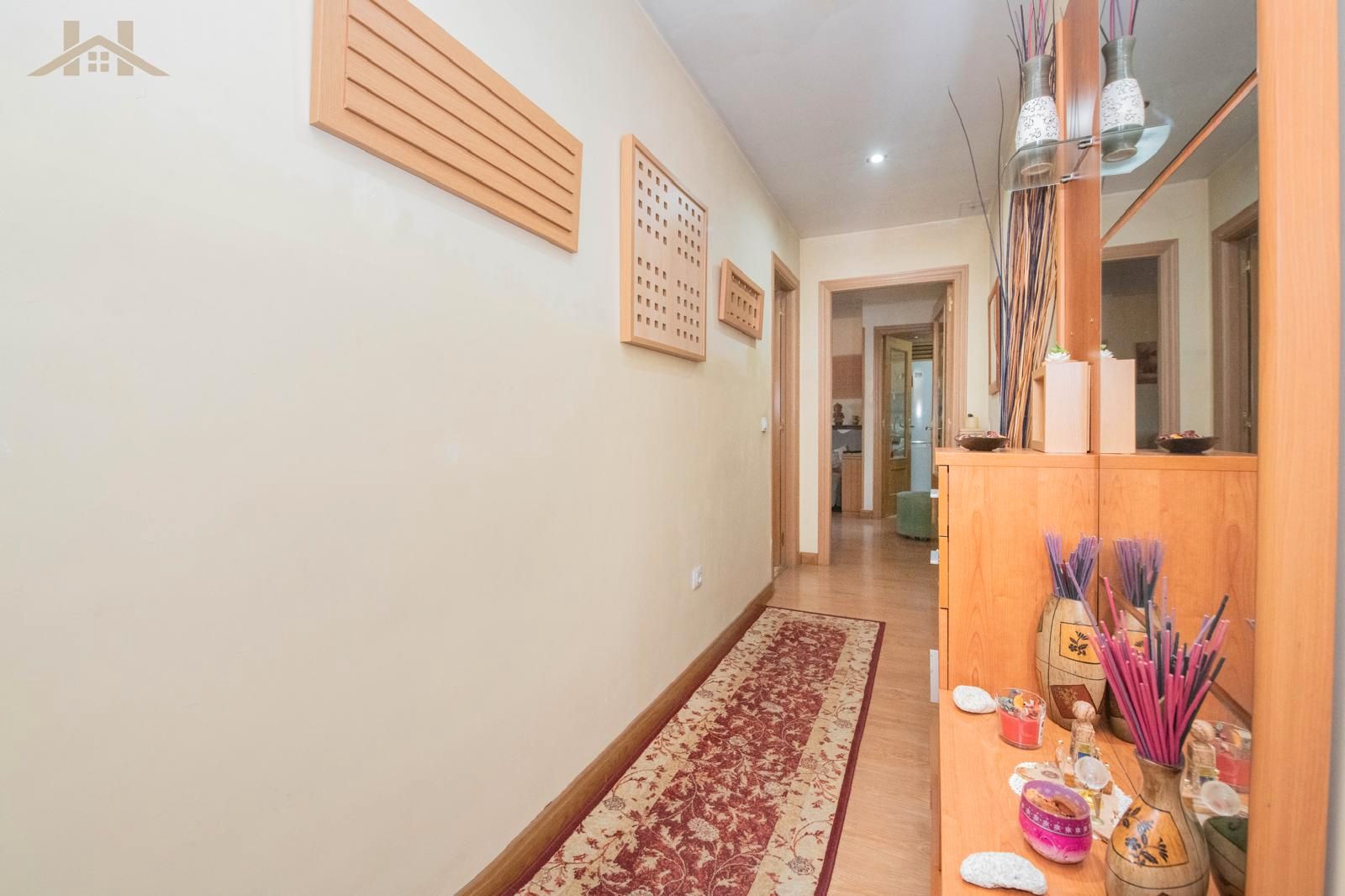 Wohnung zum Verkauf in Yeles mit Klimaanlage, Heizung und Abstellraum