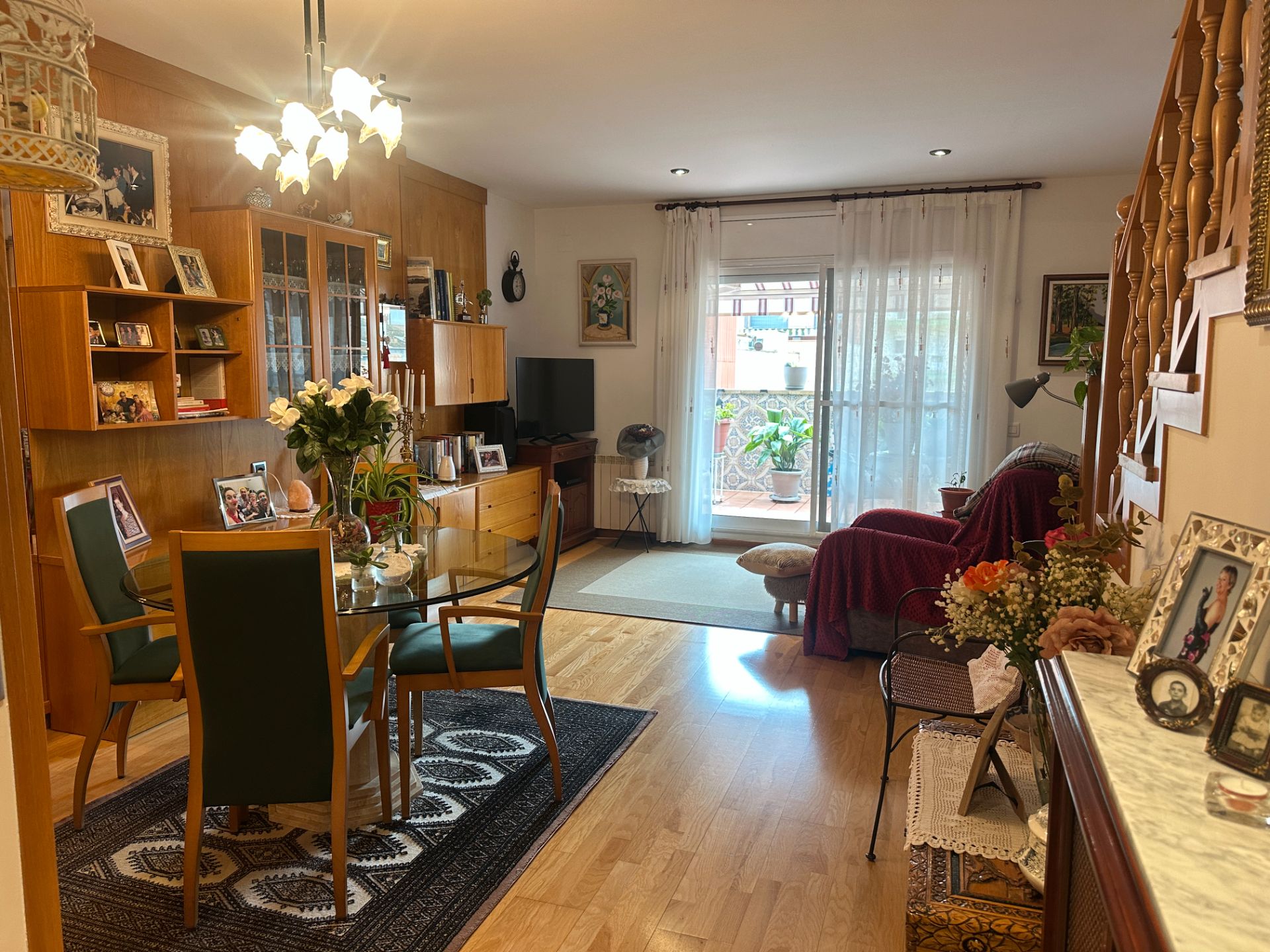 Living room of Single-family semi-detached for sale in  Lleida Capital  with Air Conditioner, Heating and Parquet flooring