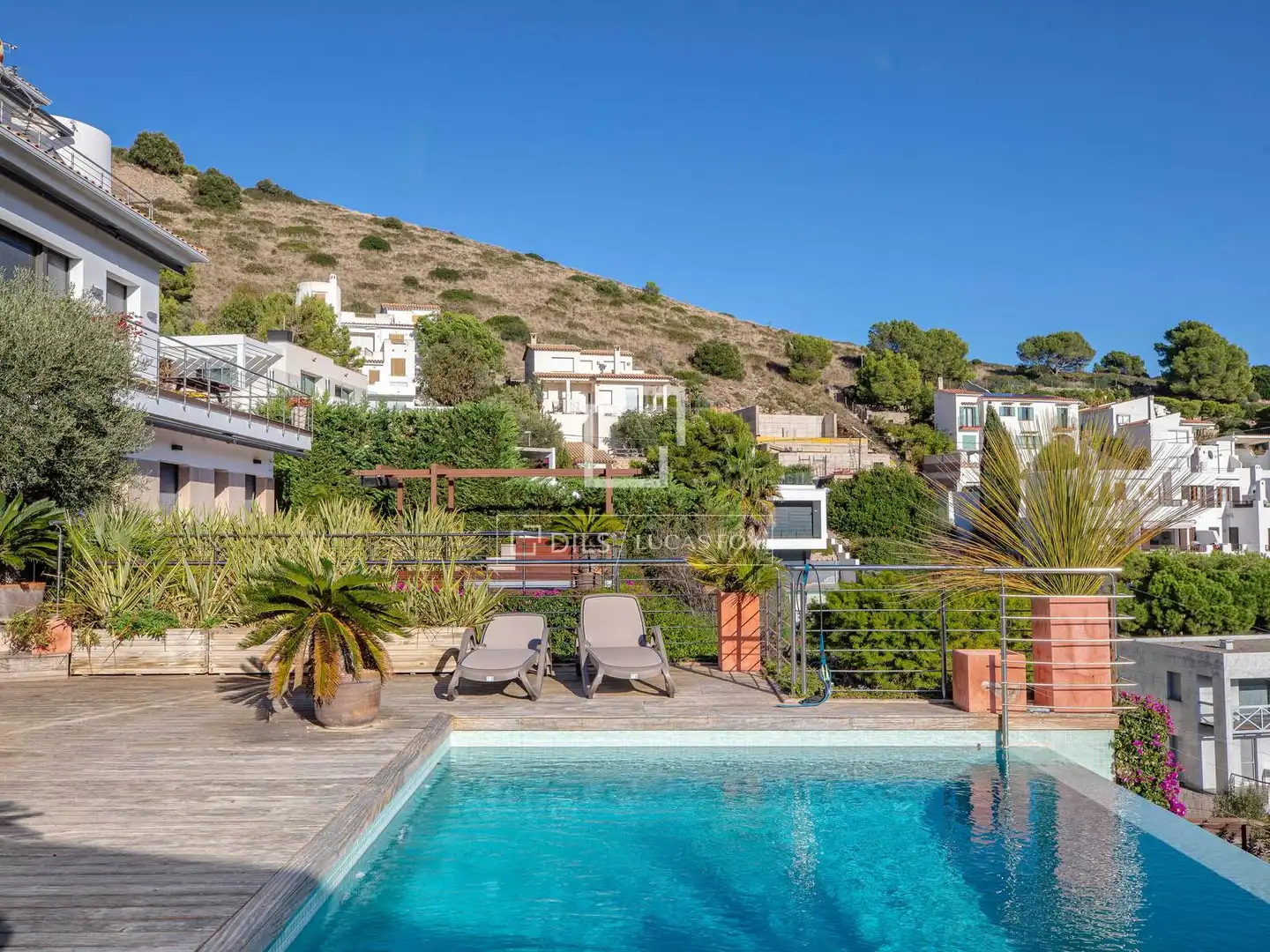 Piscina de Casa o chalet en venta en L'Escala con Aire acondicionado, Calefacción y Jardín privado