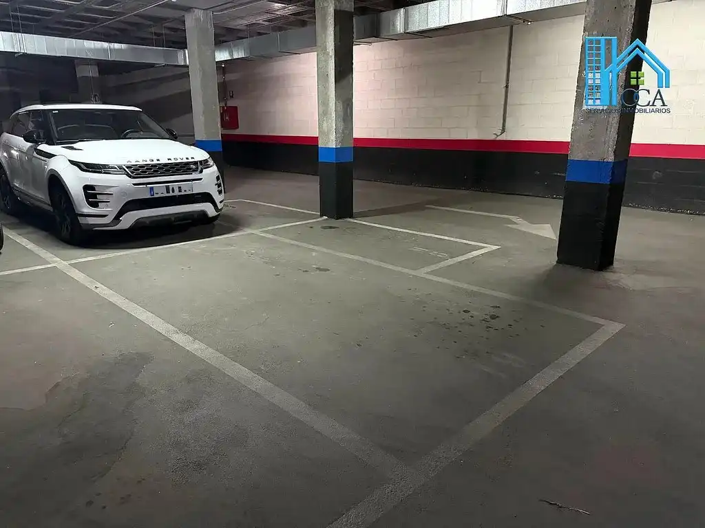 Parkplatz von Garage zum Verkauf in Carabanchel