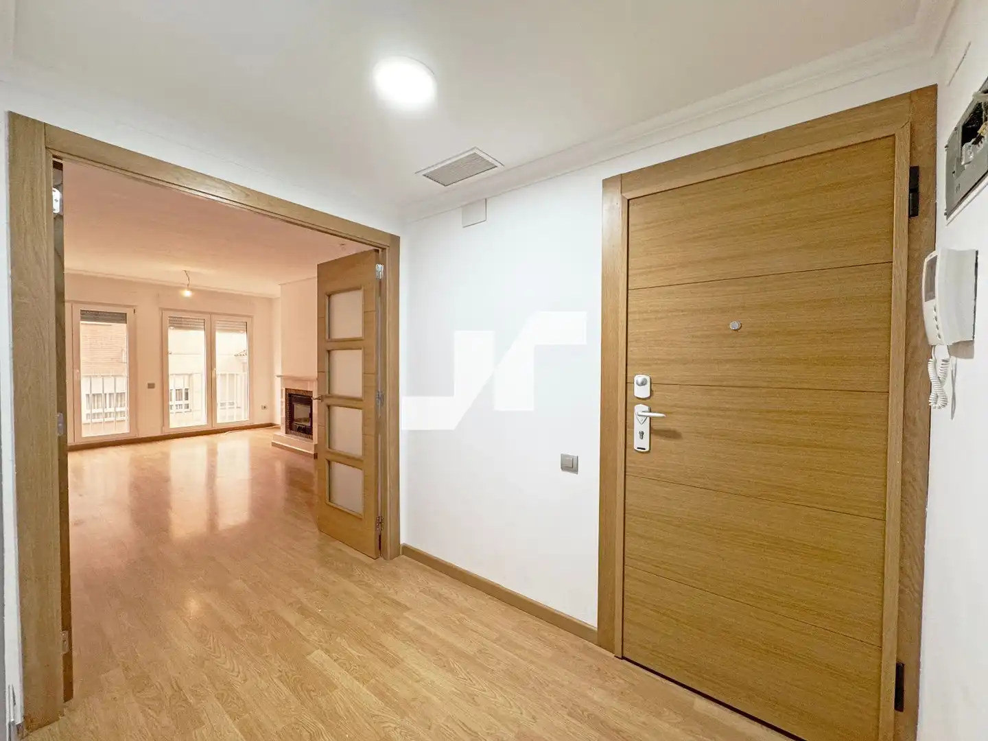 Wohnung zum Verkauf in Vila-real mit Klimaanlage, Heizung und Terrasse