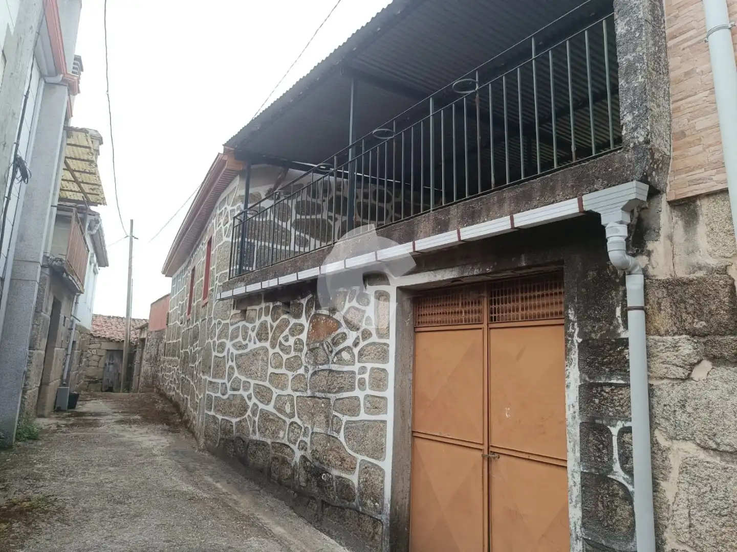 Casa adosada en venta en Bergueira, Amoeiro