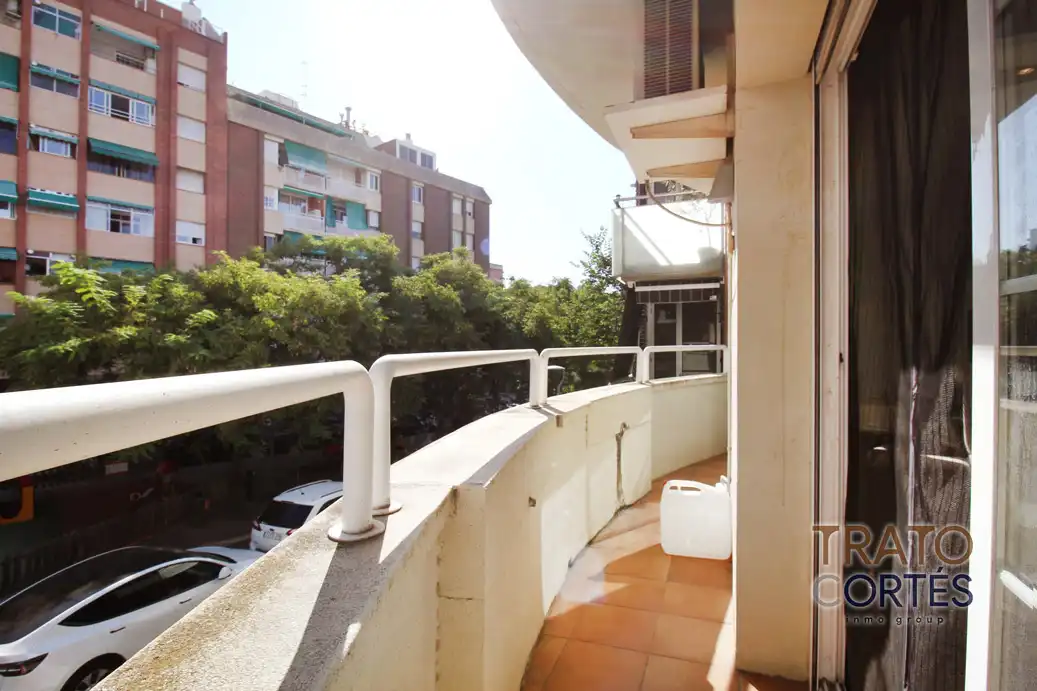 Maison jumelée avec terrasse à vendre à Plaça Magdalena Trias 10, imagen 10