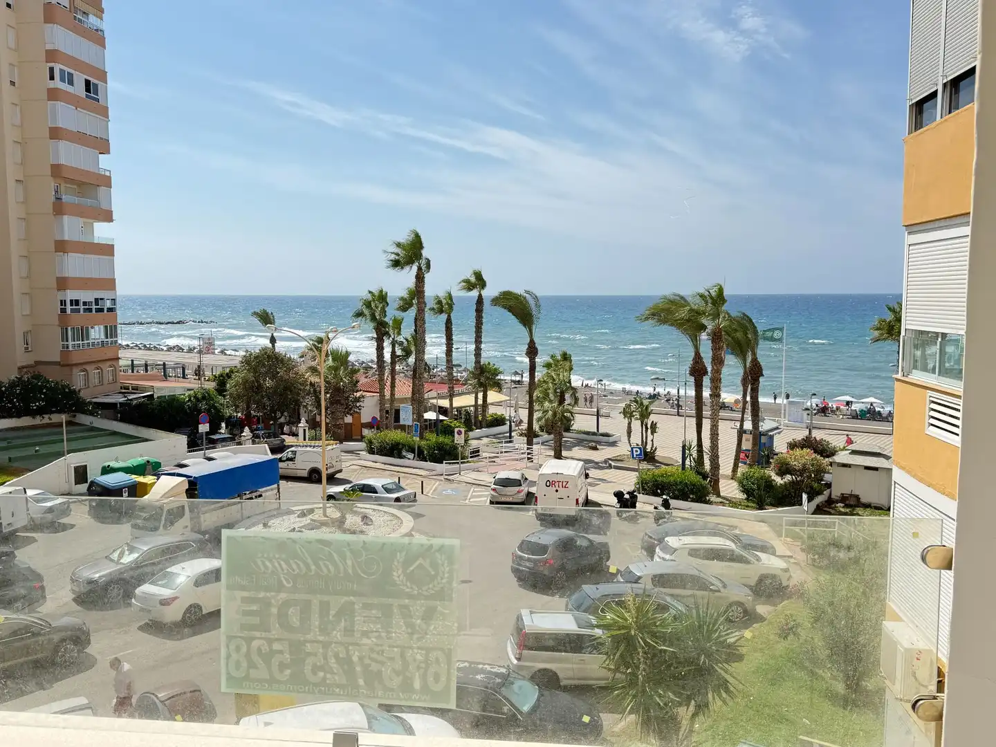 Außenansicht von Wohnungen zum Verkauf in Torrox mit Klimaanlage, Heizung und Gemeinschaftspool