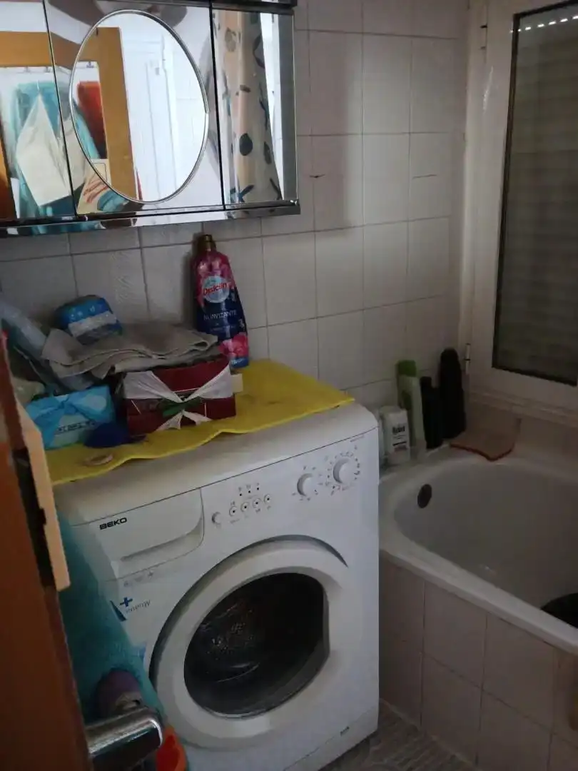 Baño de Piso en venta en Ribas de Sil con Balcón