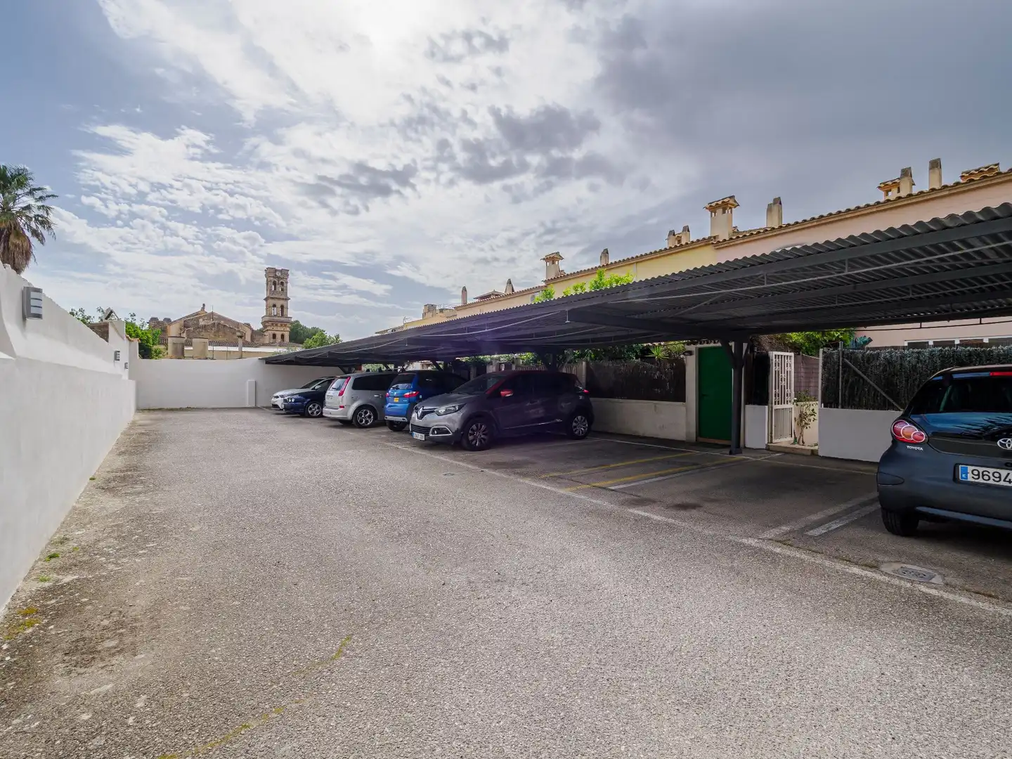 Aparcament de Casa o xalet en venda en Marratxí amb Aire condicionat, Calefacció i Jardí privat