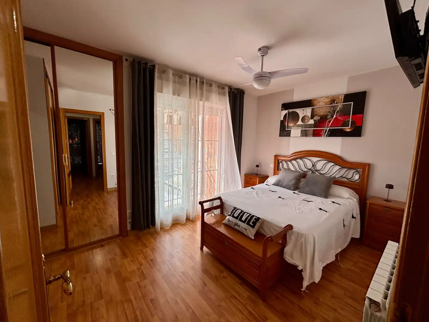 Habitación de Casa adosada en venta en Parla con Aire acondicionado, Calefacción y Jardín privado